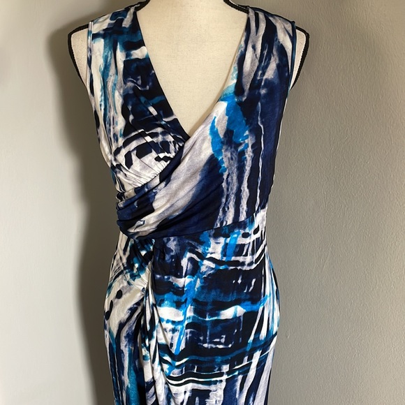 Adrianna Papell tie die blue dress perfect - Picture 2 of 9